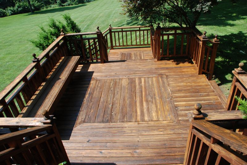 Custom Deck Design Features
